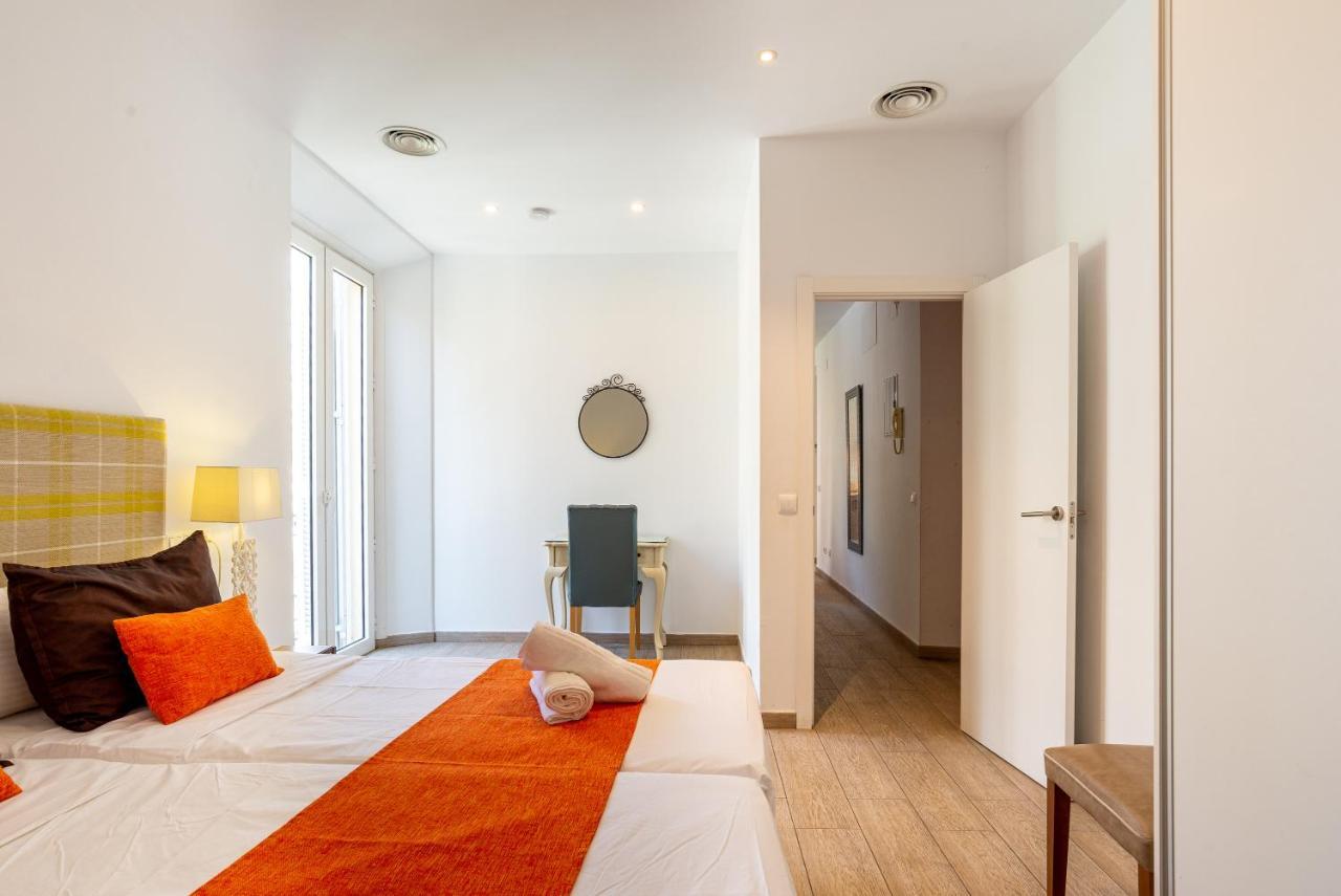 Soho Art Malaga Tourist Apartaments ภายนอก รูปภาพ