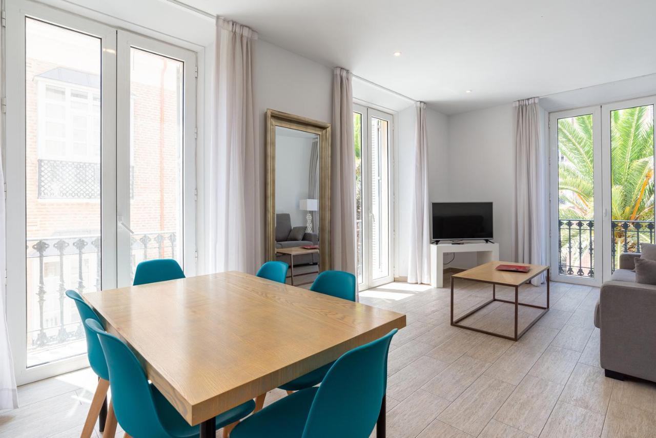 Dobo Malaga Soho Apartment ภายนอก รูปภาพ
